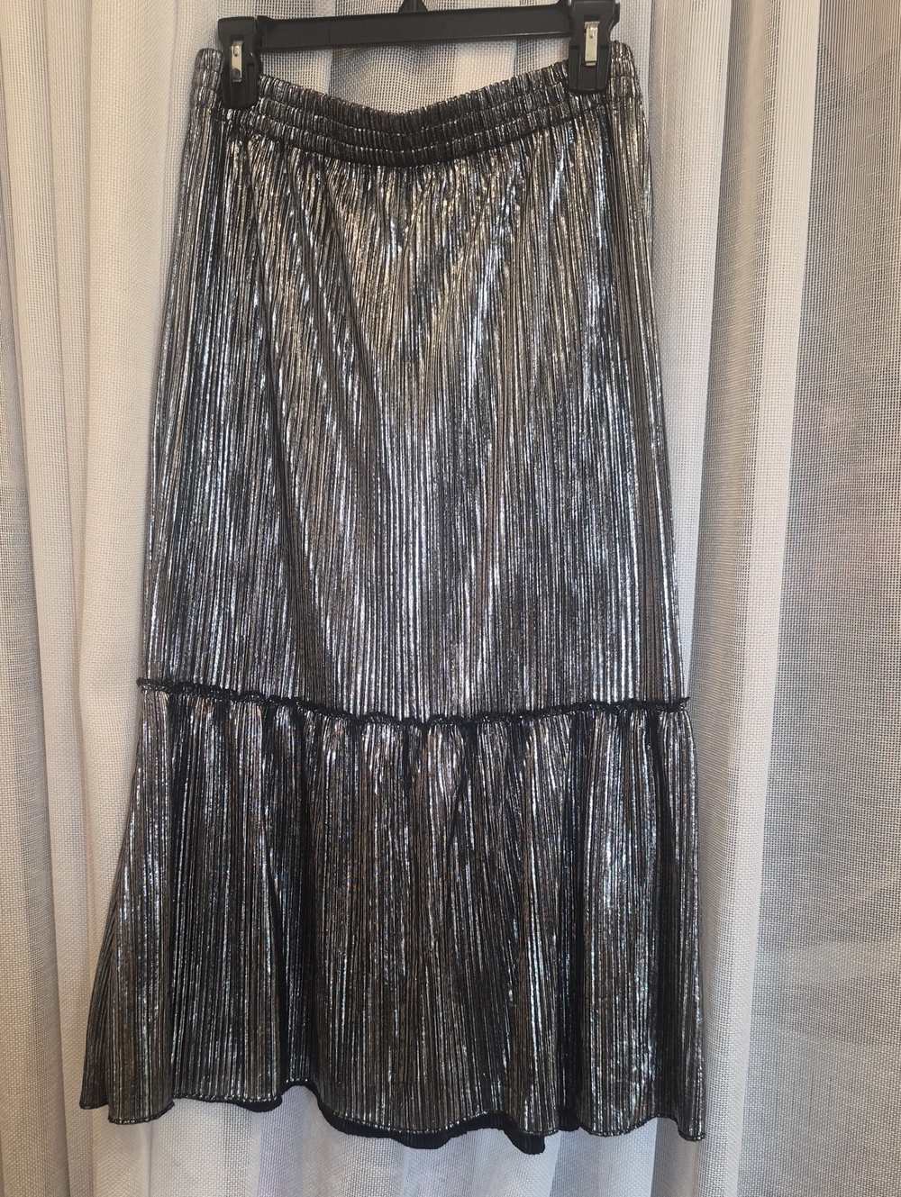 Time and Tru Metallic Silver Pleated Tiered Maxi Skirt